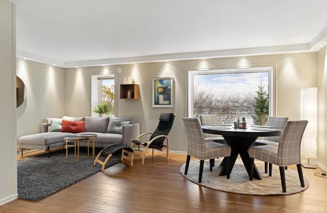 Cozy elegant 2bedroom apt w/parking and nice view