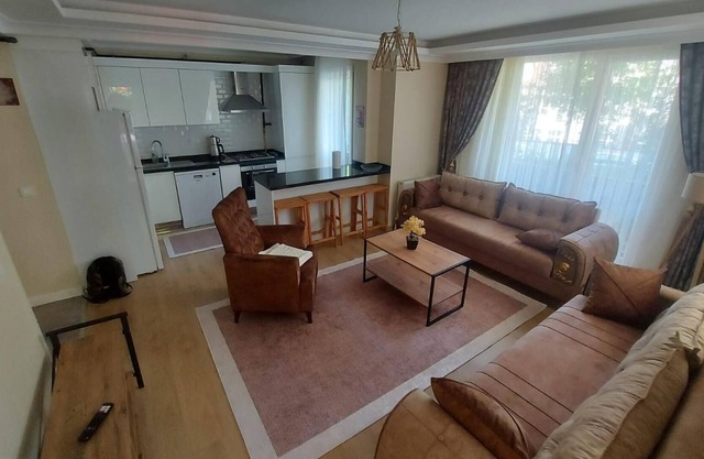 Cozy Flat 10 min to Aqua Florya Mall in Bakirkoy