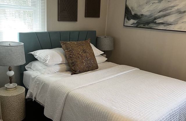 Cozy Hideaway next to Downtown Cheyenne, CRMC