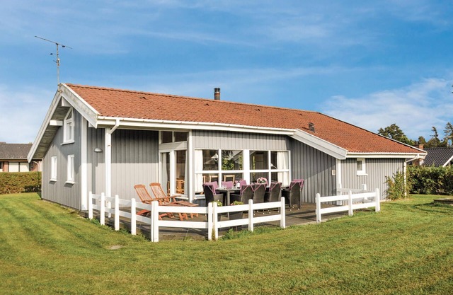 Cozy home in Sydals with sauna