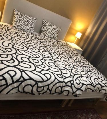Cozy HomeStay Share Apartment