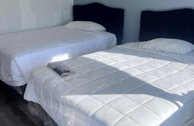 Cozy hotel in Lordsburg with dining, market, and parks nearby, Main St/Exit 22