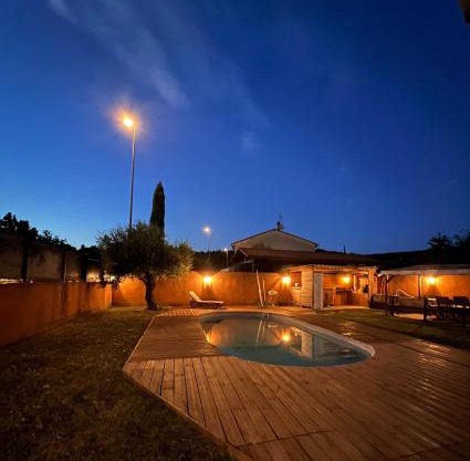 Cozy House, Tower Views & Close to Historic Center