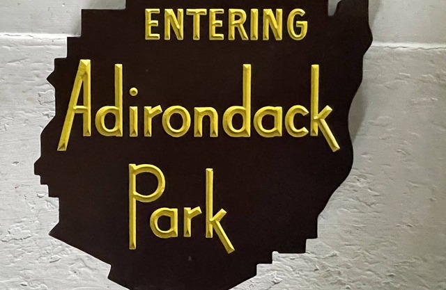 Cozy lodge in Otter Lake, 15 minutes from Old Forge.nPet Friendly