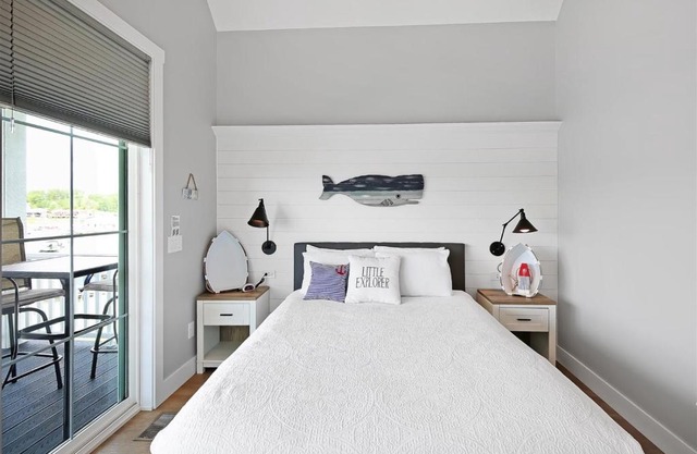 Cozy Quarters Villa #228