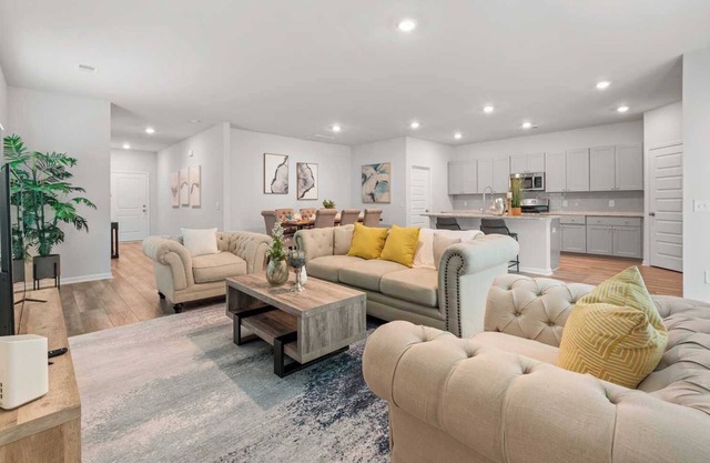 Cozy, Renovated 5BR Home in Serene Charleston Area, Near Downtown #41505