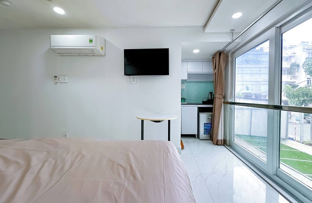 Cozy studio in D7 with chill rooftop