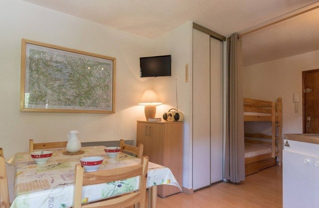 Cozy Studio for 4 in Serre-Chevalier, Near Shops & Ski Slopes