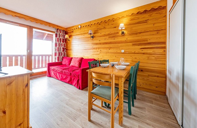 Cozy T3 for 6 with balcony, Saint-François-Longchamp