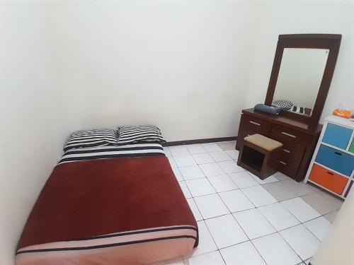COZY TO STAY TEBET (PENGINAPAN MURAH,TP GA MURAHAN)
