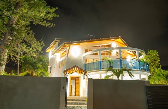 cozy4-bedroom villa in tranquil Jarabacoa with WiFi, AC