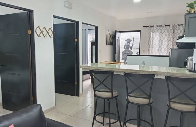 cr.arenalapartments #1 beautiful, comfortable with parking