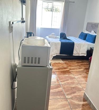 Creekside Guest House Middelburg