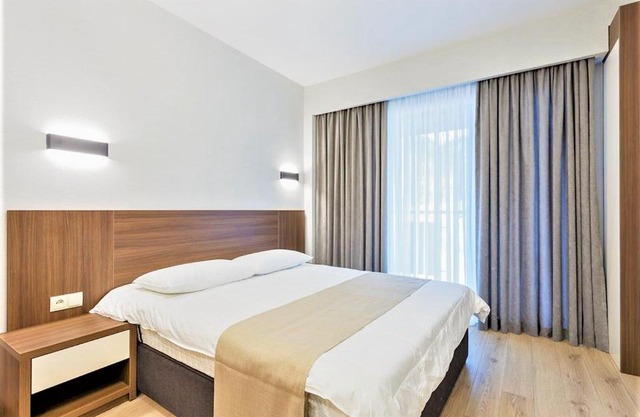 Crystal Residence Apartment 405