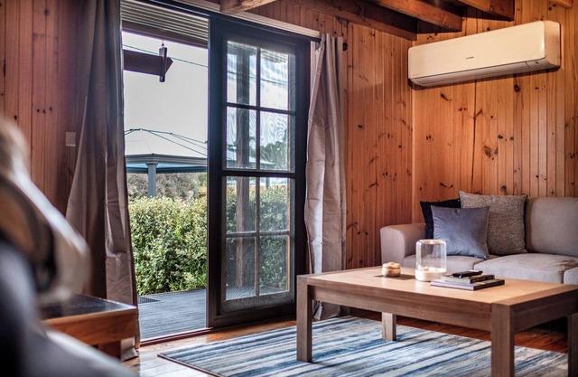 Currawong - Freycinet Holiday Houses