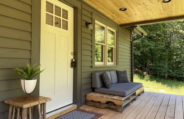 Custom built mountain bungalow