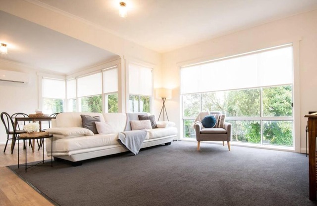 Cute Apartment On The City Fringe