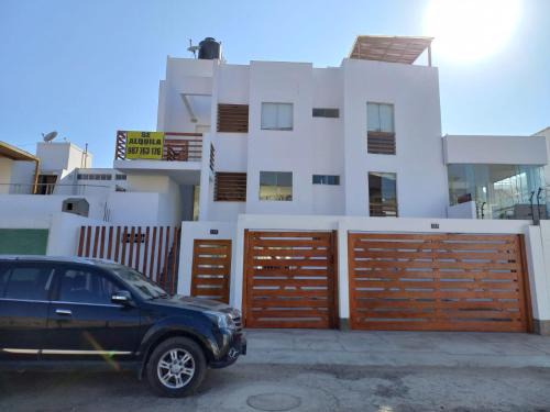 DÚPLEX CON VISTA A TODA LA BAHÍA DE NAPLO