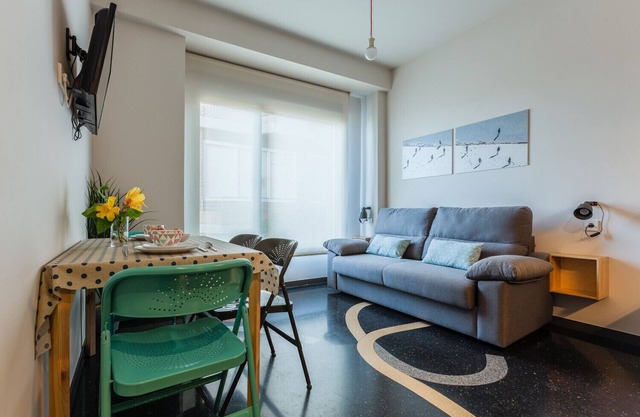 Dada 3 apartment by Egona