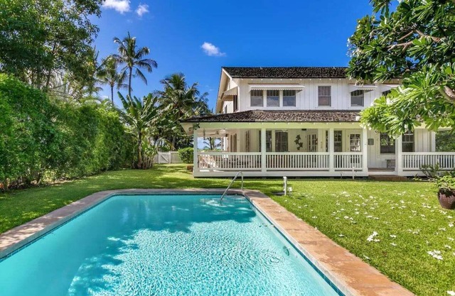 Davidson Point Oceanfront Estate by Destination Kauai, Sunset Views, Heated Pool, AC