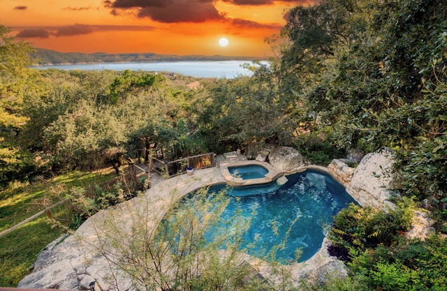 Dawson by AvantStay | Serene Austin Home w/Pool & Close to Lake Travis