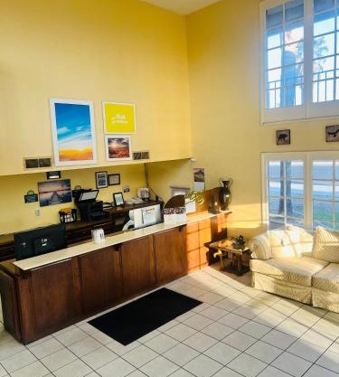 Days Inn by Wyndham Hemet