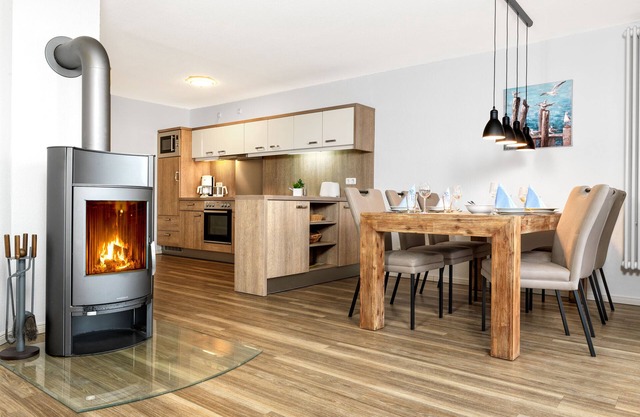 Apt. Strandkrabbe - Luxury vacation with harbor views!