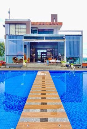 De Pointé Resort & Resto