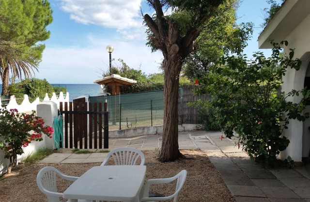Delicious and refined cottage by the sea a step away from the beaches of South Sardinia