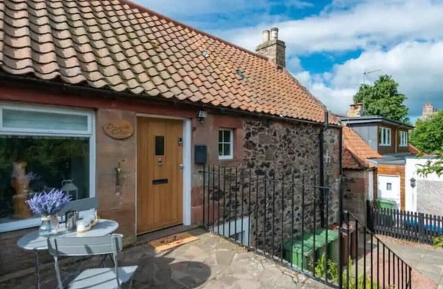 Delightful Garden Upper Cottage in Oldhamstocks