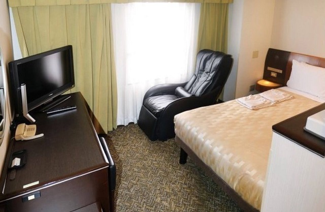 Deluxe double Nonsmoking Corner room With mas/Naha Okinawa