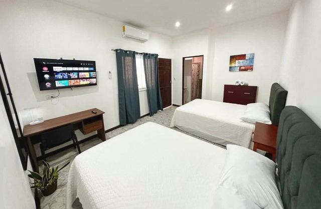 Deluxe Suite #8 for 4 + Breakfast Included