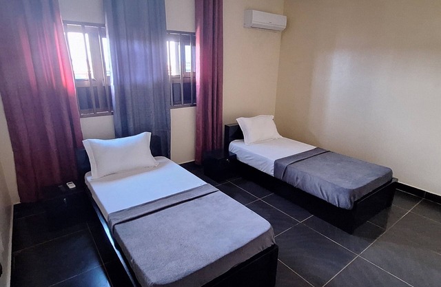 Deluxe Twin Beds in Royal Blue Guest House and Bar