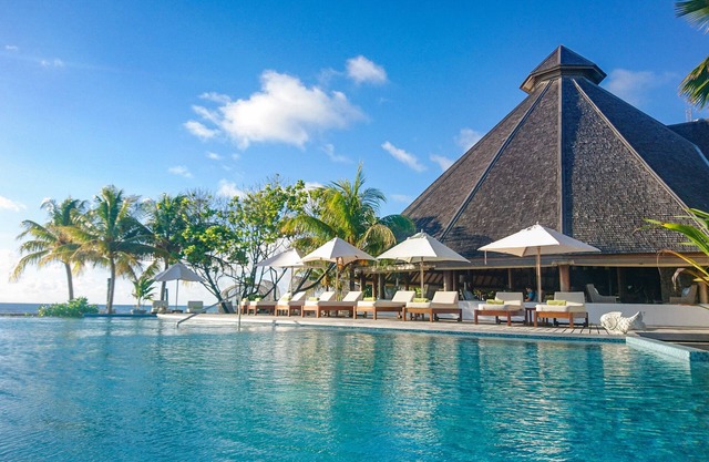 Denis Private Island