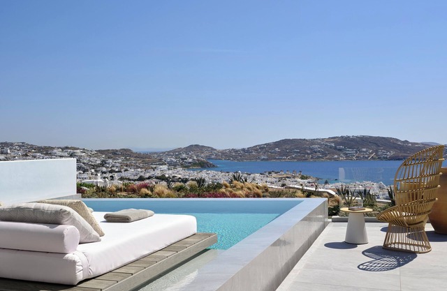 Deos Mykonos - A Myconian Collection Hotel