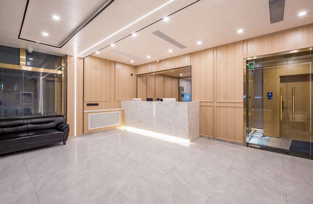 DequanHotelShuangqiaoSubwayStationBranch