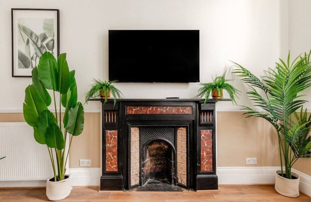 Designer & Lovely 1BR Flat in West Kensington
