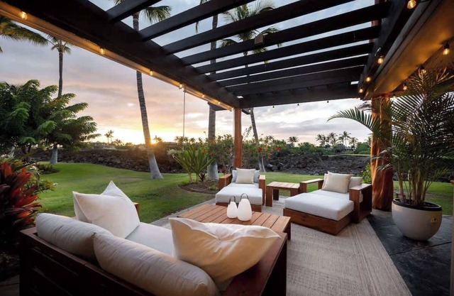 Designer Remodeled Villa ! Kings & Sunset & Murals & Aloha