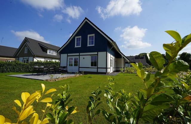 Detached family villa with 4 bedrooms and a sauna