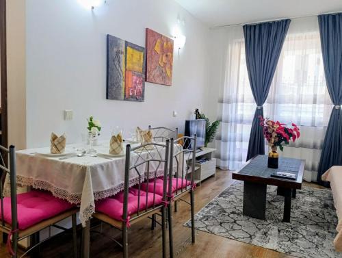 Diamond Heights apartament