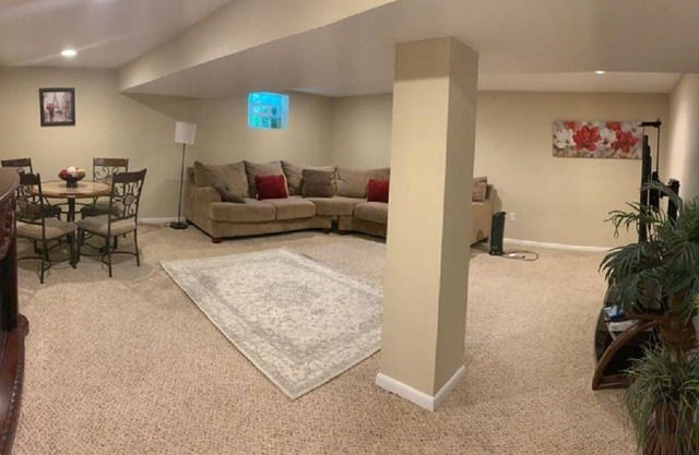 Dimmick Apartment Retreat 1 Bed 1 bath Sleeps 3