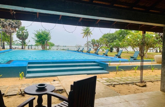 Dinuda Villas Kalpitiya