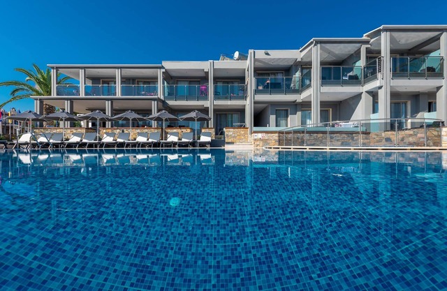 Dionysos Hotel & Suites Halkidiki