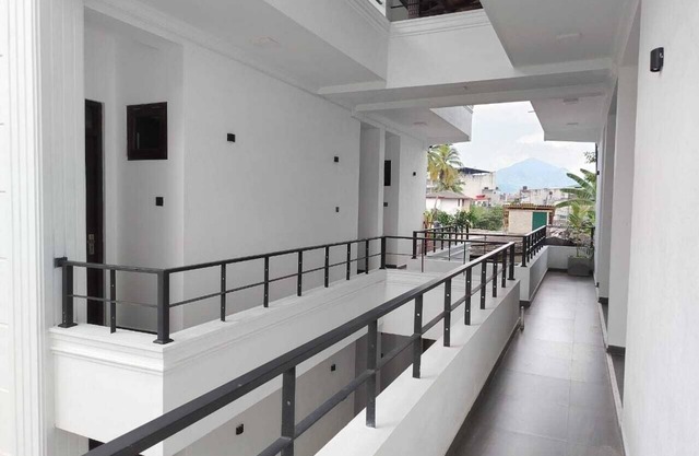 DIORA Hotel
