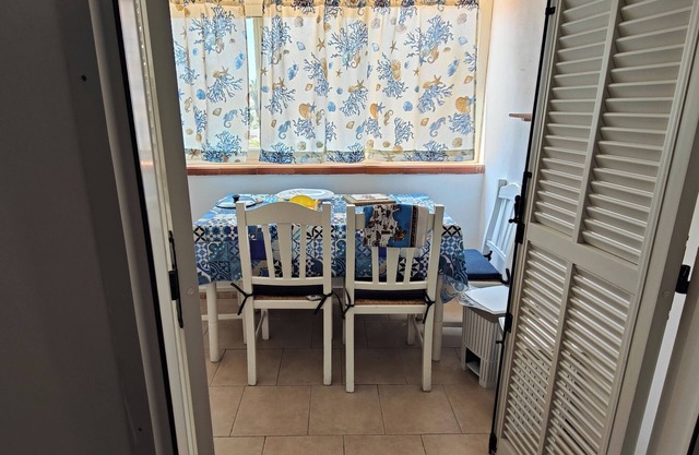 Directly by the sea, cozy two-room apartment for 4+1 people