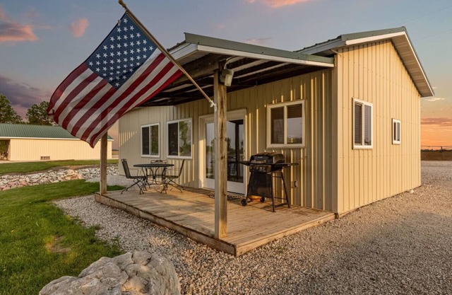 Discover your perfect riverfront escape in Decatur, Nebraska!