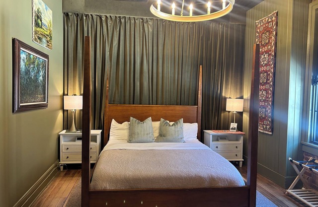 Dixon Suite at Remedies Inn Boutique Hotel. Private room, bath and kitchenette.