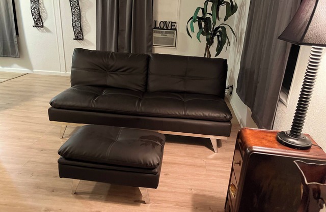 Dog friendly & Cozy home await you