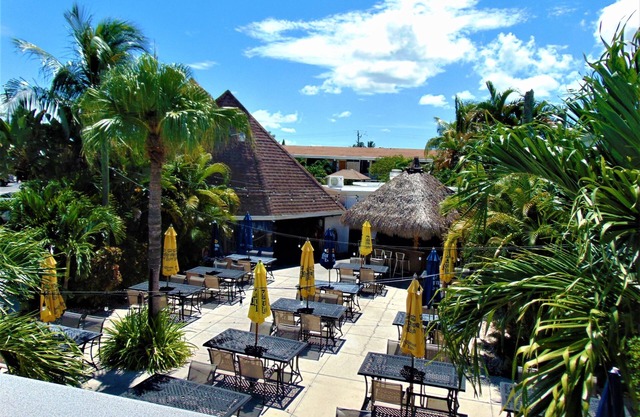 Dolphin Key Resort