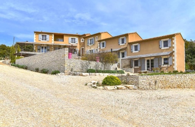 Domaine de 16 Personnes